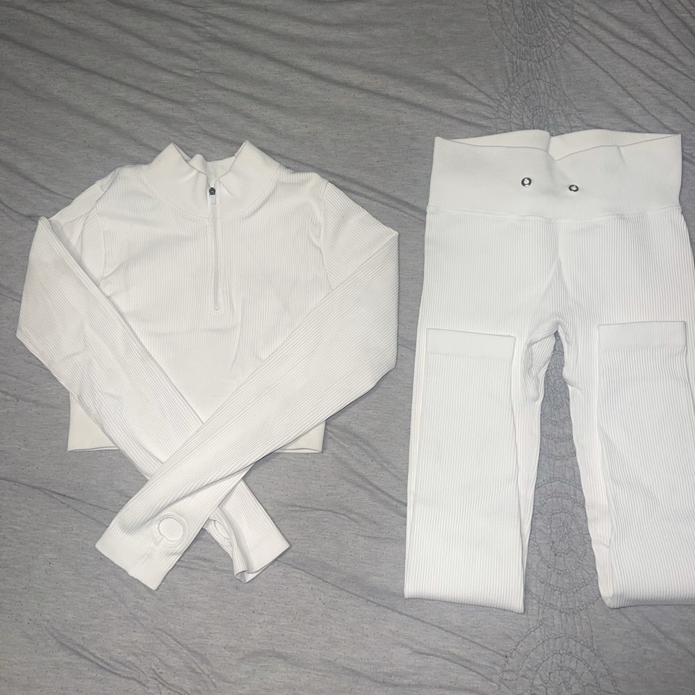 White workout set